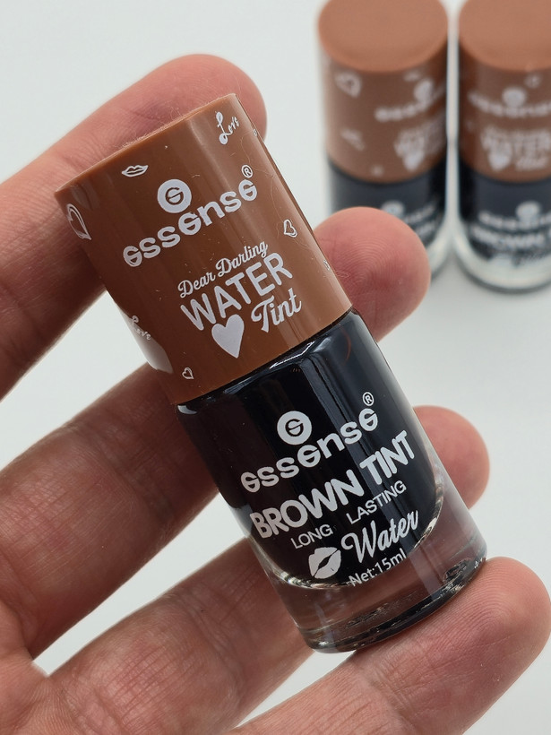 تینت لب قهوه ای کد ۰۱ مدل water tint حجم ۱۵ میل